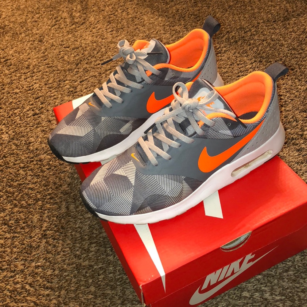 Nike Air Max Tavas